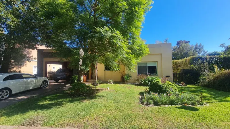 Casa en venta · Moreno, GBA Oeste, Provincia de Buenos Aires