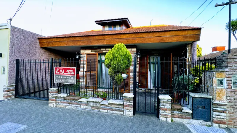 Casa en venta · San Antonio de Padua, Merlo, GBA Oeste, Provincia de Buenos Aires
