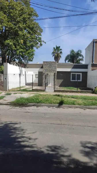 Casa en venta · Ituzaingó Norte, Ituzaingó, GBA Oeste, Provincia de Buenos Aires