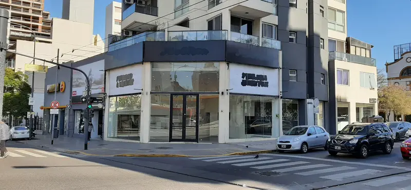 Comercio en alquiler · Saavedra, CABA