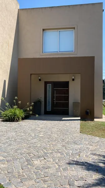 Casa en alquiler · Canning, Esteban Echeverría, GBA Sur, Provincia de Buenos Aires