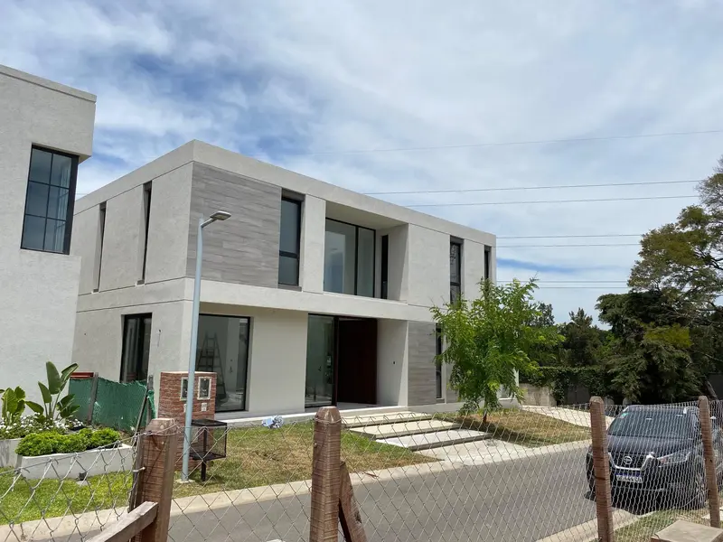 Casa en venta · San Isidro, GBA Norte, Provincia de Buenos Aires