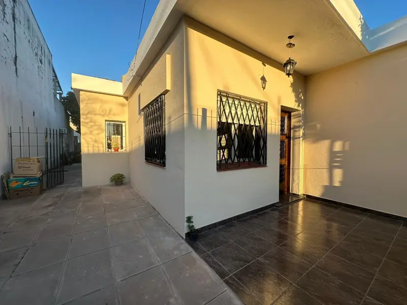 Casa en alquiler · San Antonio de Padua, Merlo, GBA Oeste, Provincia de Buenos Aires