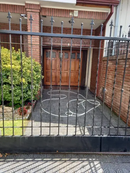 Casa en venta · Morón, GBA Oeste, Provincia de Buenos Aires