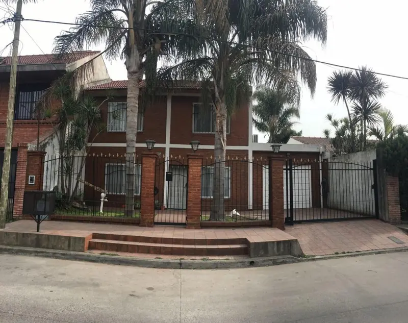 Casa en venta · Villa Luzuriaga, La Matanza, GBA Oeste, Provincia de Buenos Aires