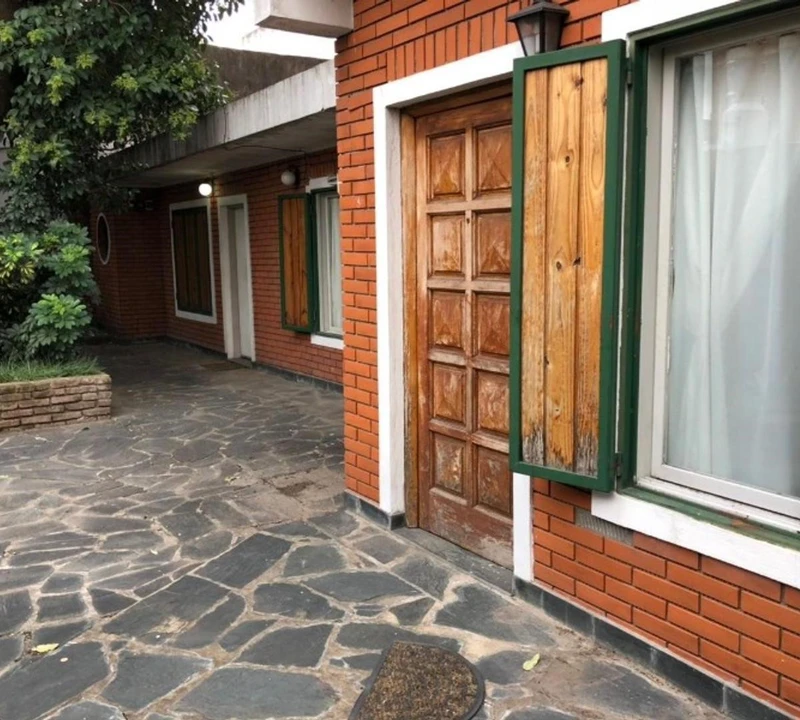 Casa en venta · Morón, GBA Oeste, Provincia de Buenos Aires