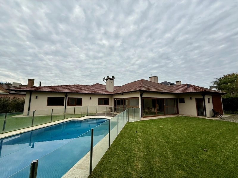 Casa en venta · Francisco Alvarez, Moreno, GBA Oeste, Provincia de Buenos Aires