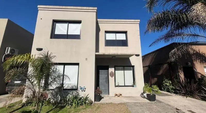Casa en venta · Villa Gobernador Udaondo, Ituzaingó, GBA Oeste, Provincia de Buenos Aires