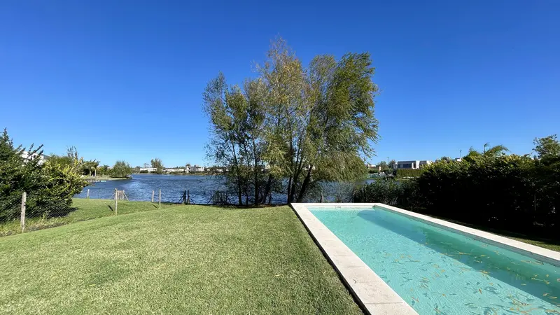 Casa en venta · El Cantón, Escobar, GBA Norte, Provincia de Buenos Aires