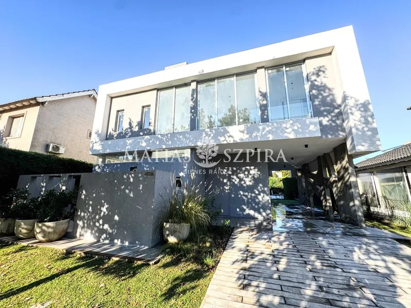 Casa en venta · Haras Maria Elena, Moreno, GBA Oeste, Provincia de Buenos Aires