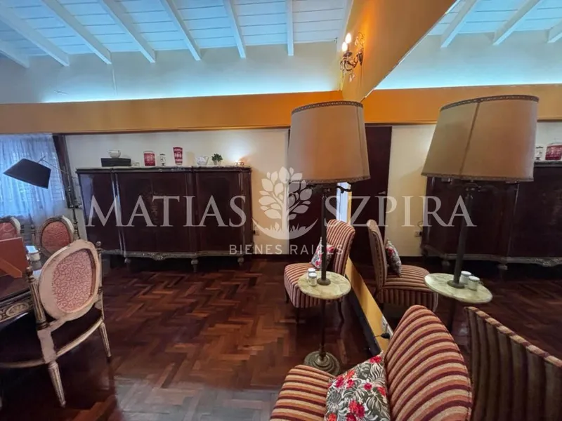 Casa en venta · Castelar Sur, Castelar, Morón, GBA Oeste, Provincia de Buenos Aires