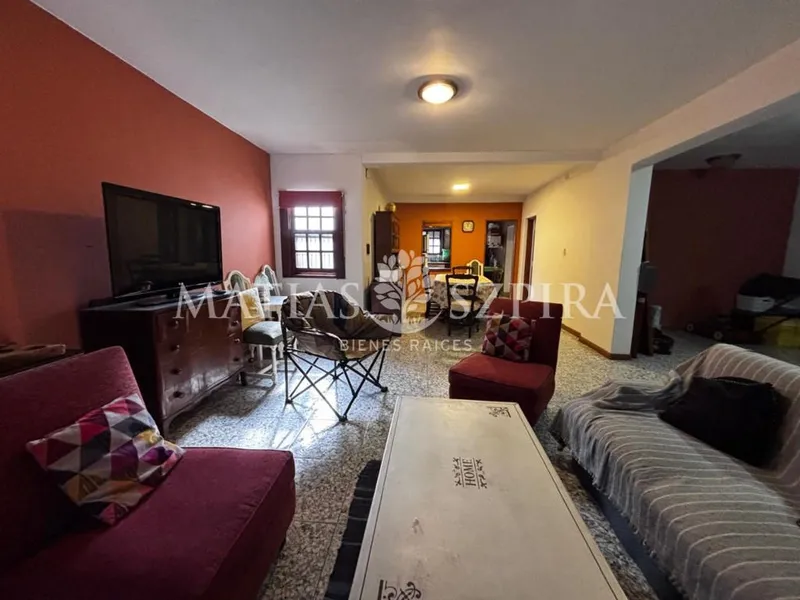 Casa en venta · Villa Tesei Este, Morón, Morón, GBA Oeste, Provincia de Buenos Aires
