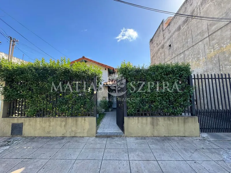 Casa en venta · Ciudadela, Tres de Febrero, GBA Oeste, Provincia de Buenos Aires
