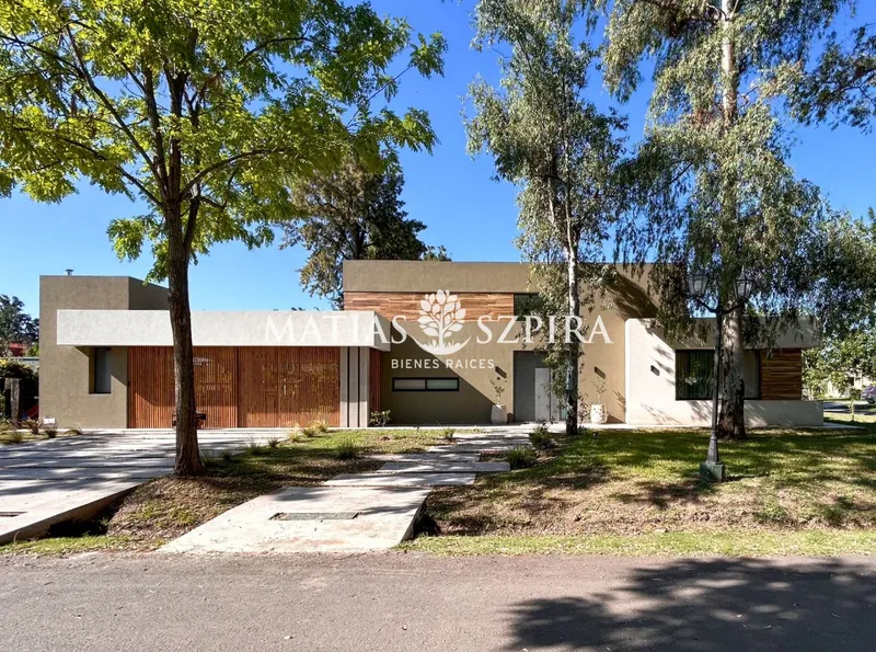 Casa en venta · La Cesarina, General Rodriguez, GBA Oeste, Provincia de Buenos Aires