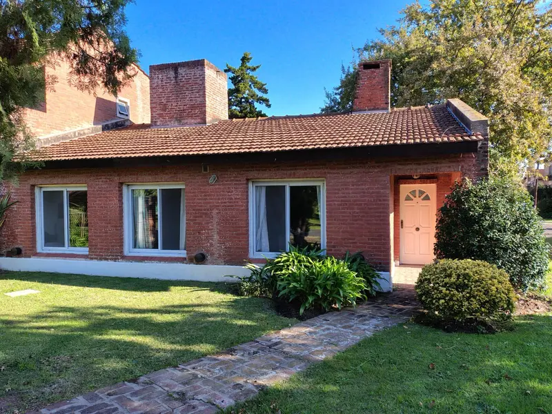 Casa en venta · Champagnat Country Club, Pilar, GBA Norte, Provincia de Buenos Aires