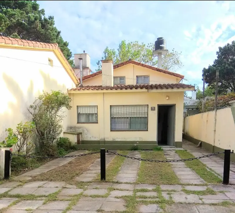 Casa en venta · La Lucila del Mar, La Costa, Costa Atlántica, Provincia de Buenos Aires
