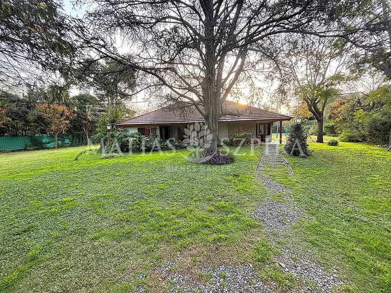 Casa en venta · Barrio Parque Leloir, Ituzaingó, GBA Oeste, Provincia de Buenos Aires