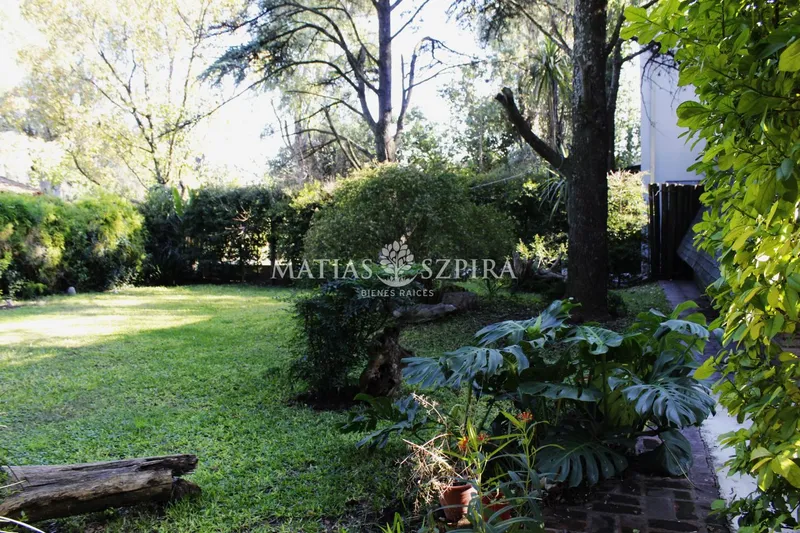 Casa en venta · Villa Gobernador Udaondo, Ituzaingó, GBA Oeste, Provincia de Buenos Aires