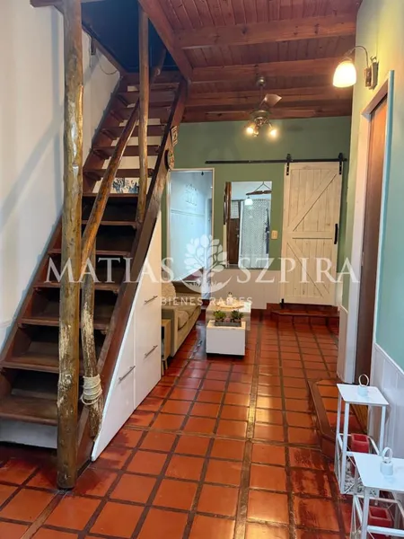 Casa en venta · Castelar, Morón, GBA Oeste, Provincia de Buenos Aires