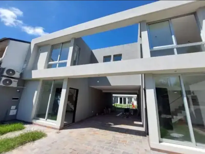 Casa en venta · Ituzaingó Norte, Ituzaingó, GBA Oeste, Provincia de Buenos Aires