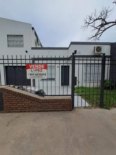 Casa en venta · Bahía Blanca, Bahía Blanca, Interior de Buenos Aires, Provincia de Buenos Aires