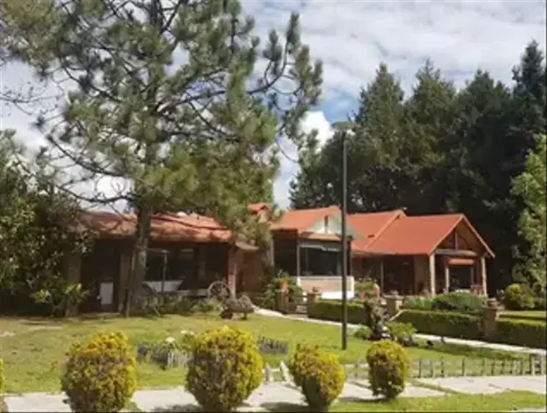 Casa en venta · 3 Marías o 3 Cumbres, Huitzilac, Morelos