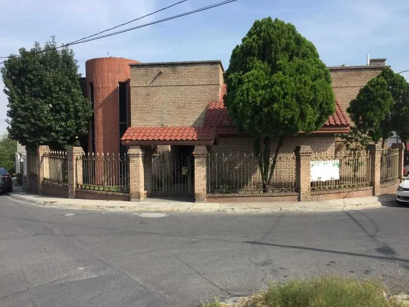 Casa en venta · Las Cumbres, Monterrey, Nuevo León