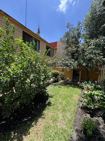 Casa en venta · Rinconada Coapa 1A Sección, Tlalpan, Ciudad de México