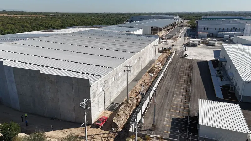 Nave industrial en alquiler · Airport Technology Park, Pesquería, Nuevo León