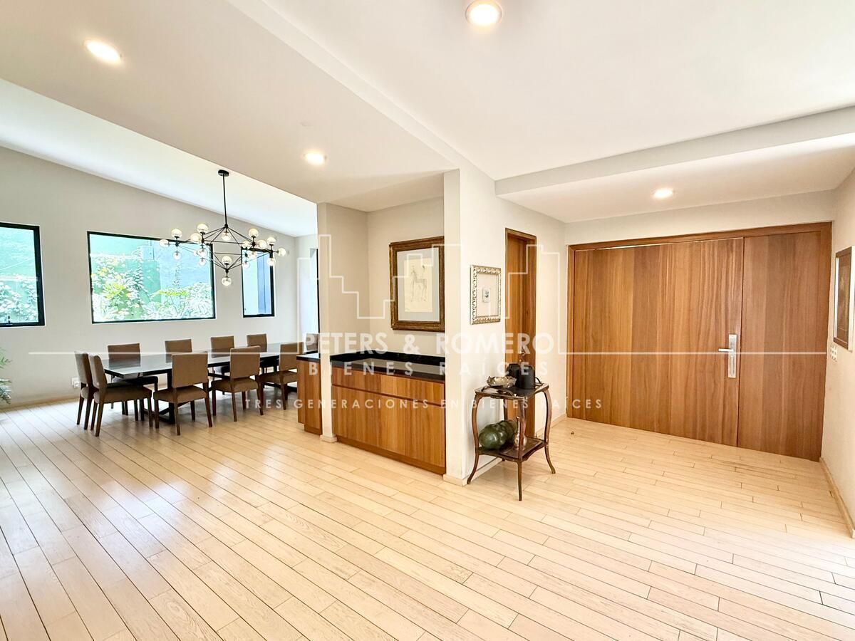 Casa en venta · Bosque de las Lomas, Miguel Hidalgo, Ciudad de México Casa en venta · Bosque de las Lomas, Miguel Hidalgo, Ciudad de México