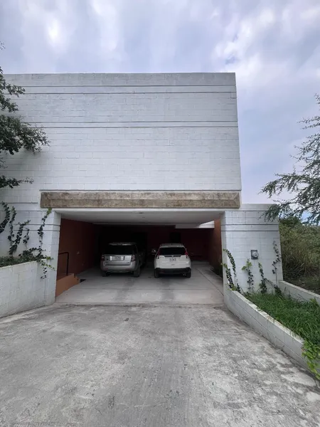 Casa en venta · Bosques de las Misiones Sector Magnolia, Santiago, Nuevo León