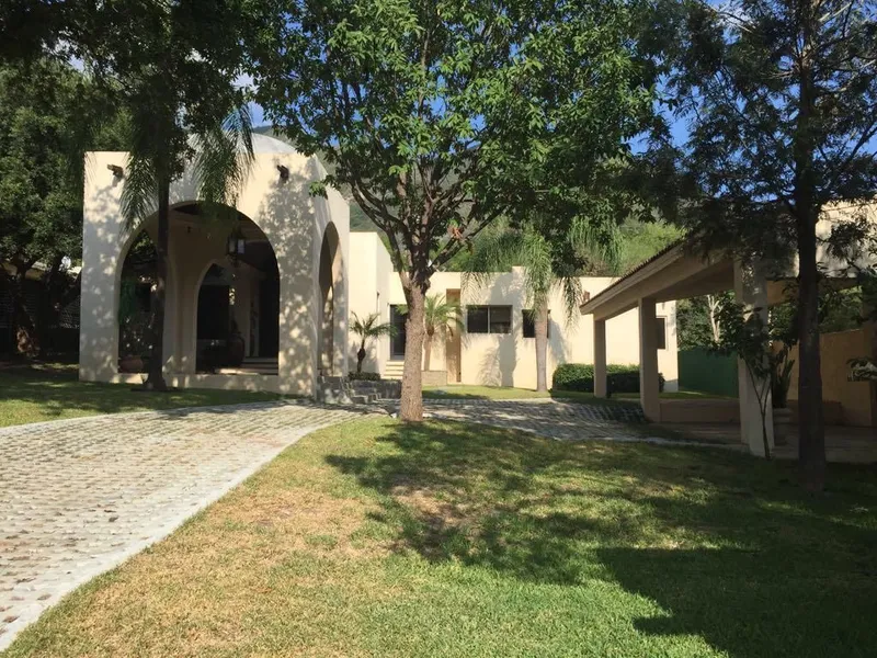 Casa en venta · Instituto Tecnológico de Estudios Superiores de Monterrey, Monterrey, Nuevo León