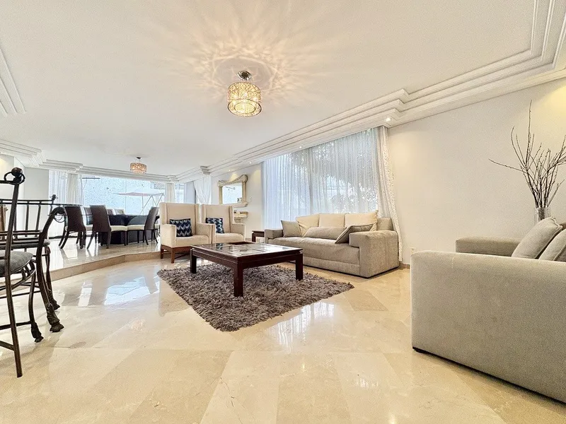 Casa en venta · Lomas de Tecamachalco, Naucalpan de Juárez, Estado de México