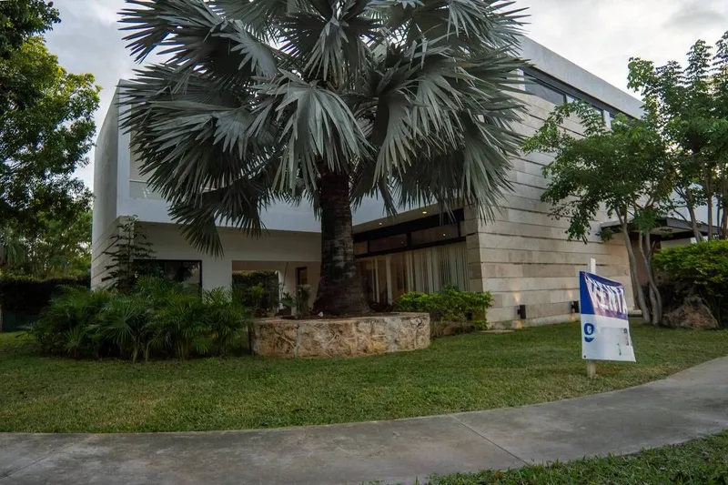 Casa en venta · Yucatán Country Club, Mérida, Yucatán Casa en venta · Yucatán Country Club, Mérida, Yucatán