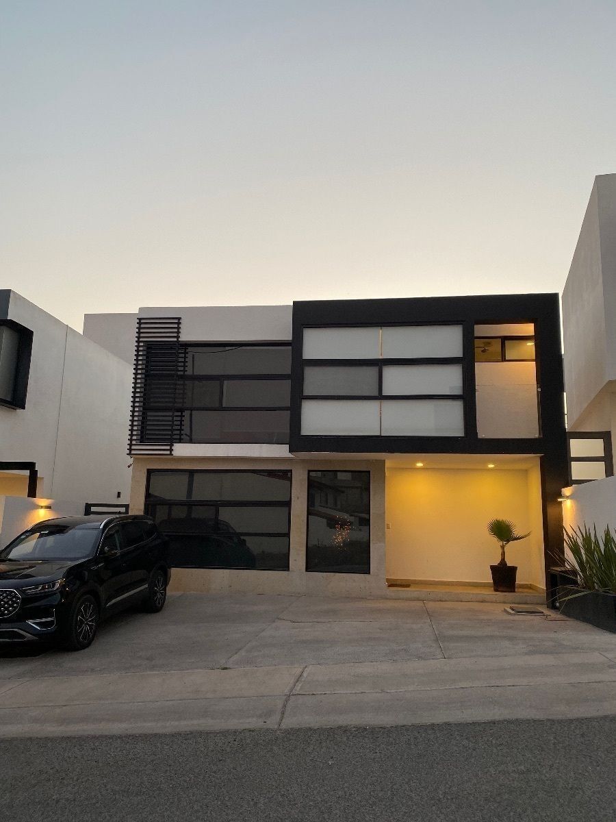 Casa en venta · Lomas de Juriquilla, Santiago de Querétaro, Querétaro