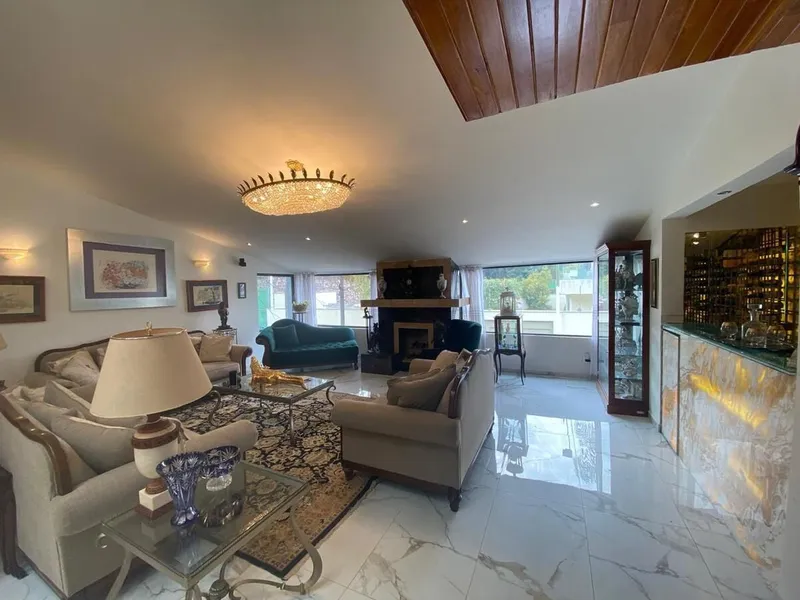 Casa en venta · La Herradura, Huixquilucan, Estado de México Casa en venta · La Herradura, Huixquilucan, Estado de México