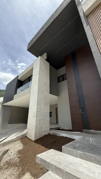 Casa en venta · Bosques de las Misiones Sector Encino, Santiago, Nuevo León Casa en venta · Bosques de las Misiones Sector Encino, Santiago, Nuevo León