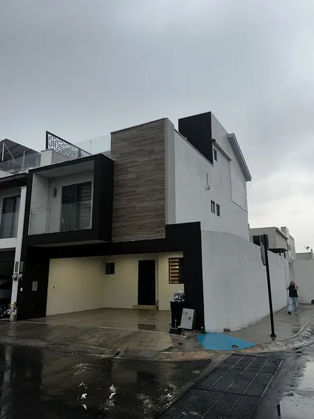 Casa en venta · Montenova, García, Nuevo León