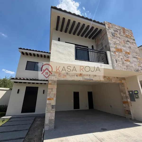 Casa en venta · El Ranchito, Santiago, Nuevo León