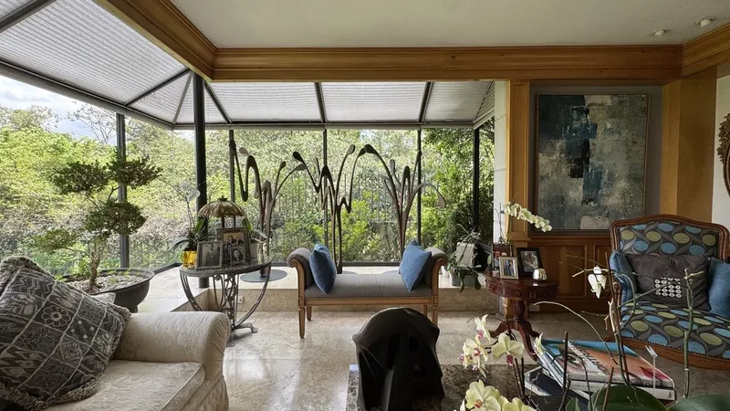 Casa en venta · Bosque de las Lomas, Miguel Hidalgo, Ciudad de México Casa en venta · Bosque de las Lomas, Miguel Hidalgo, Ciudad de México