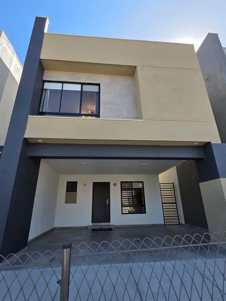 Casa en venta · Dominio Cumbres, García, Nuevo León
