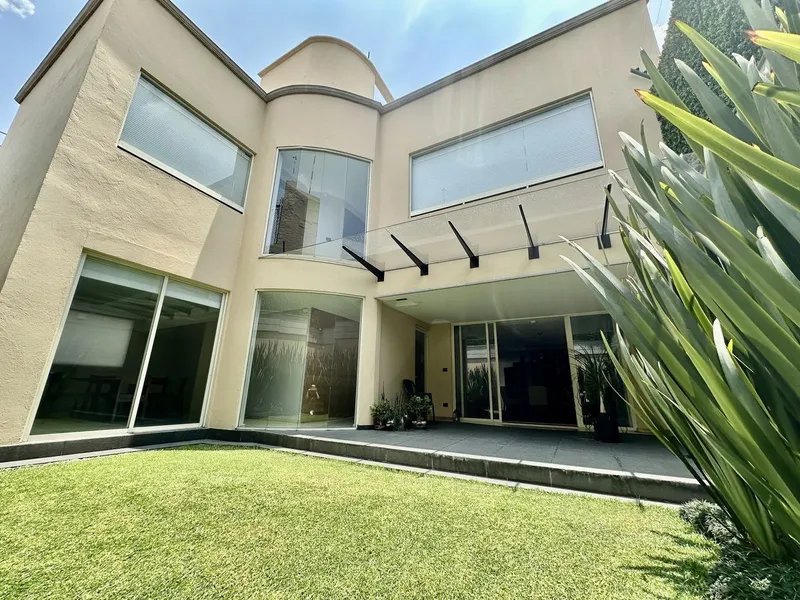 Casa en venta · Jardines del Pedregal de San Ángel, Coyoacán, Ciudad de México