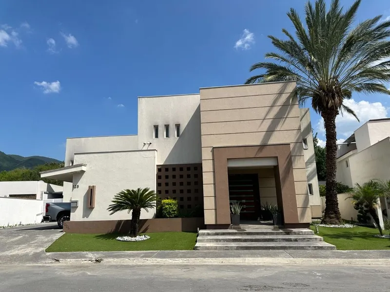Casa en venta · Residencial y Club de Golf la Herradura, Monterrey, Nuevo León