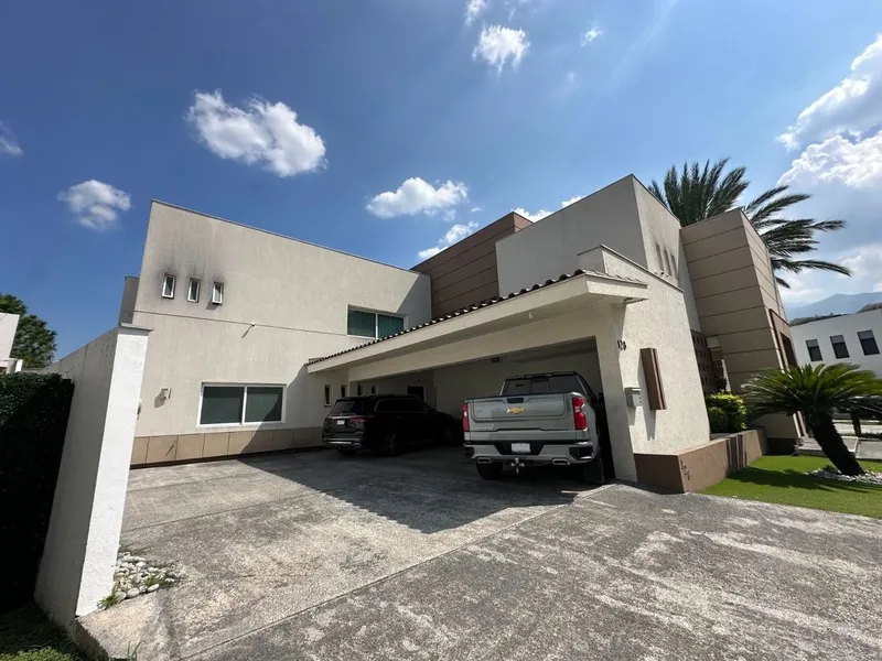 Casa en venta · Residencial y Club de Golf la Herradura, Monterrey, Nuevo León