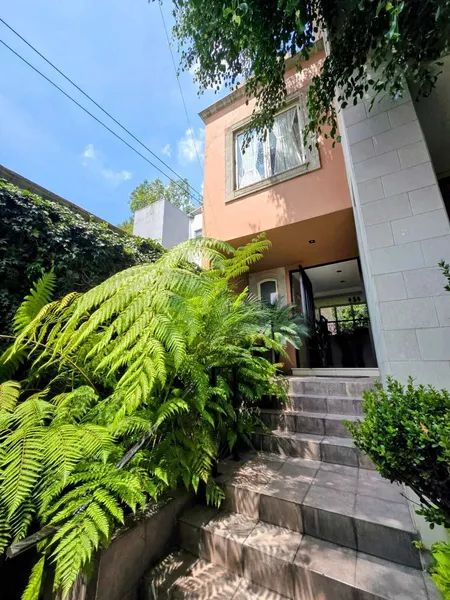 Casa en venta · Lomas de Tecamachalco, Naucalpan de Juárez, Estado de México