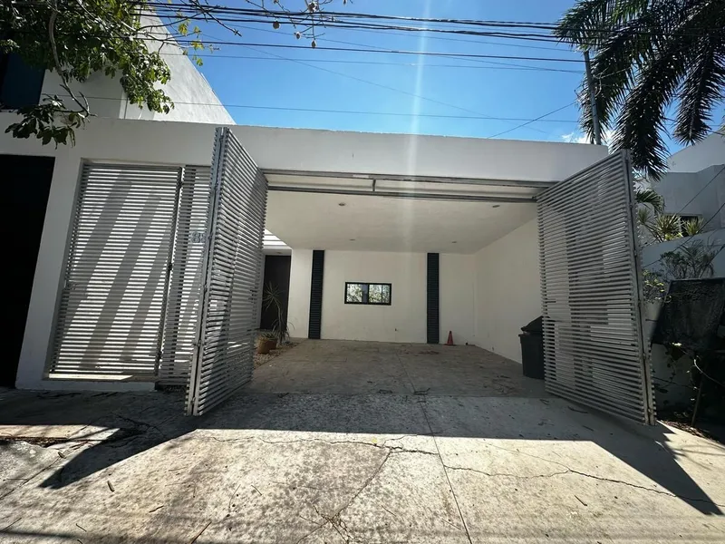 Casa en venta · San Antonio Cinta, Mérida, Yucatán