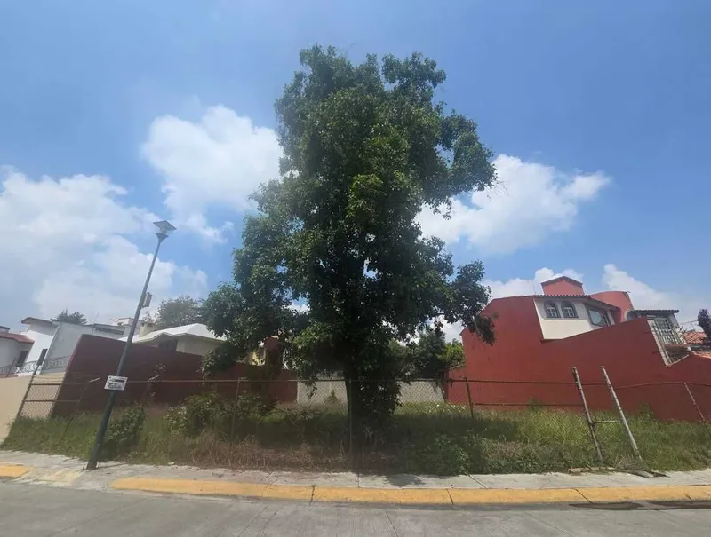 Lote en venta · Paseo de las Palmas, Huixquilucan, Estado de México