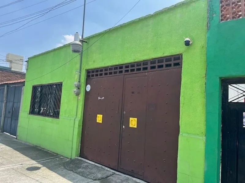 Casa en venta · Moctezuma 2a Sección, Venustiano Carranza, Ciudad de México Casa en venta · Moctezuma 2a Sección, Venustiano Carranza, Ciudad de México
