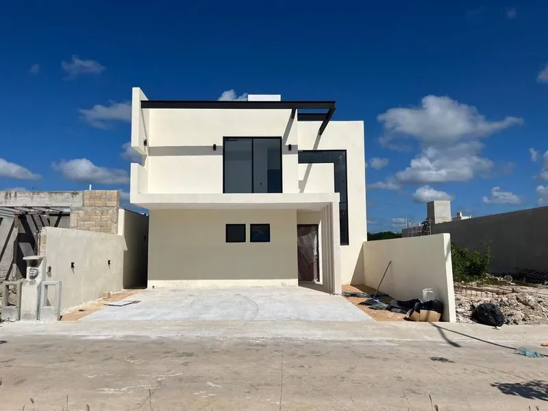 Casa en venta · Cholul, Mérida, Yucatán Casa en venta · Cholul, Mérida, Yucatán