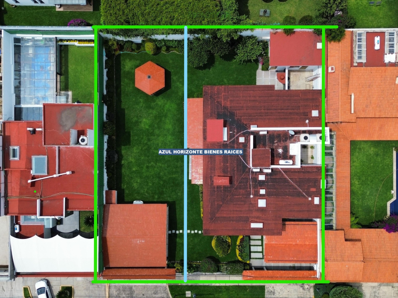 Casa en venta · Ciudad Satélite, Naucalpan de Juárez, Estado de México Casa en venta · Ciudad Satélite, Naucalpan de Juárez, Estado de México